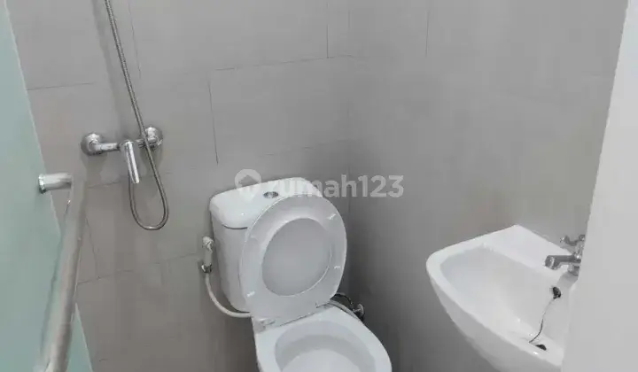 Kost 5 Star Kemanggisan Binus Palmerah 1