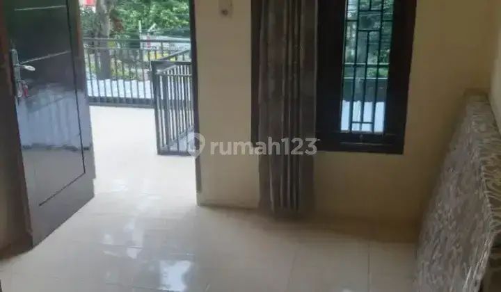 Disewakan kamar kost lengkap 2