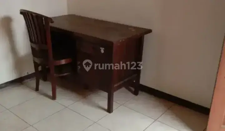 Kos Putri Kost mahasiswi Ubaya Tenggilis (Baru Renovasi) 2