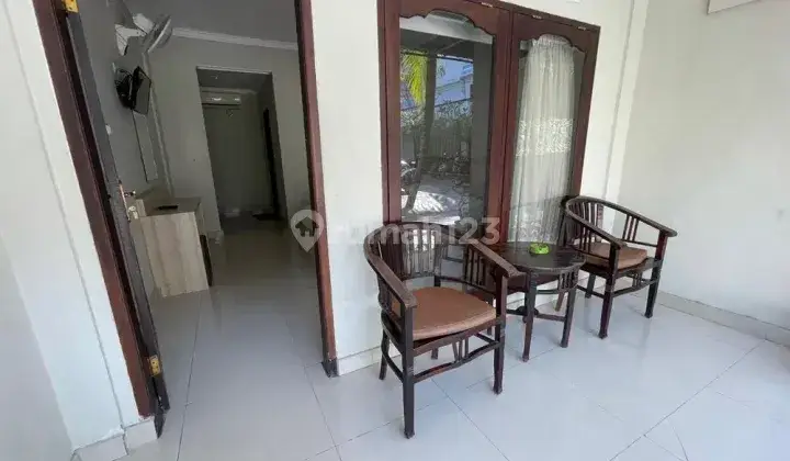 Kos Kamar AC Elit di Kuta Bali Dekat Beachwalk Mall 2