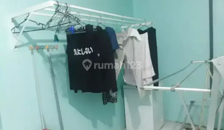 Terima kost putra / putri jl tegalsari timur gang 6 no 667f 1