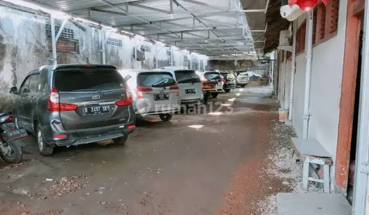 KOST²an dan PARKIRAN MOBIL 1