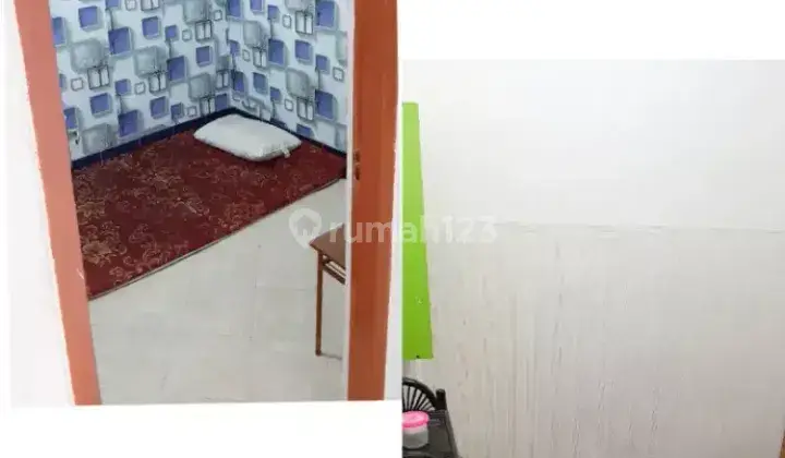 Kost Cideng - Petojo Utara Jakarta Pusat, Kamar Mandi Luar & Dalam 1