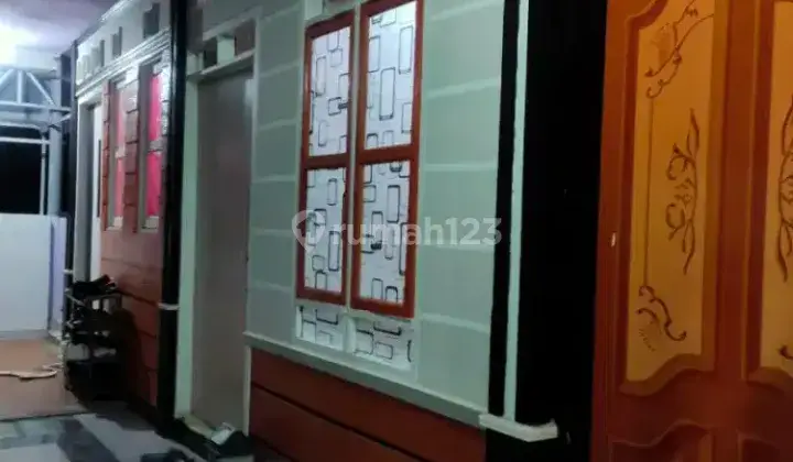 Kost Murah Putri Pasuruan 1