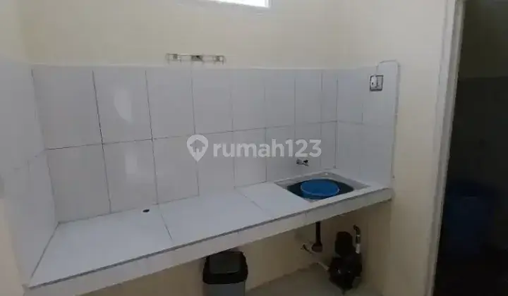 Kost kamar mandi dalam 1