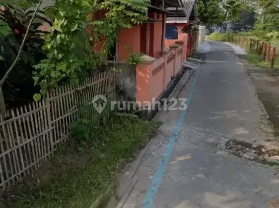 Ada Rumah Bedeng (1,1jt) dan Kamar Kos Oranye Gumay(900k) 1