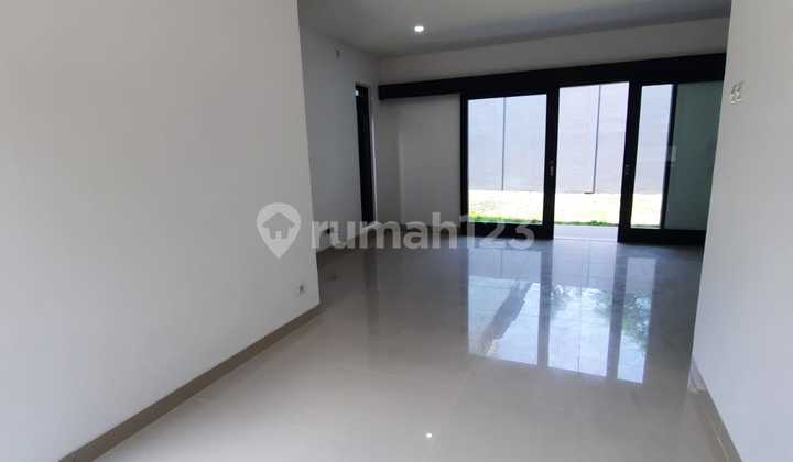 For sale: nice newly renovated house in a strategic location at Pasir Salam, Bandung, negotiable price.