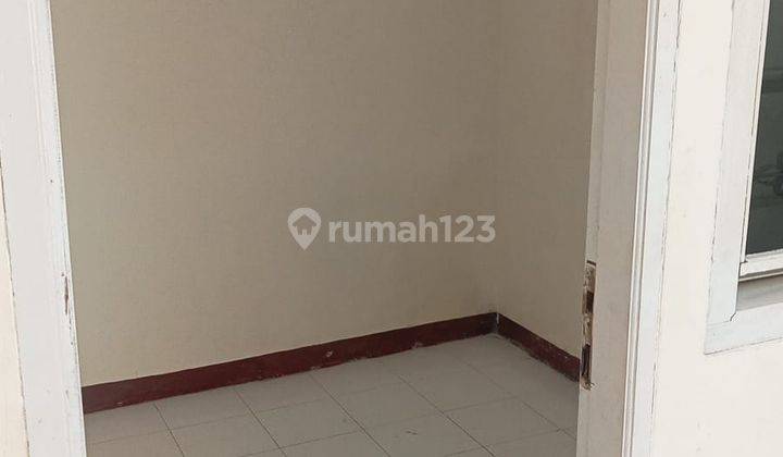 Dijual Rumah Tinggal Baru Renov, Bagus Nyaman Siap Pakai Lokasi Strategis Harga Nego 2