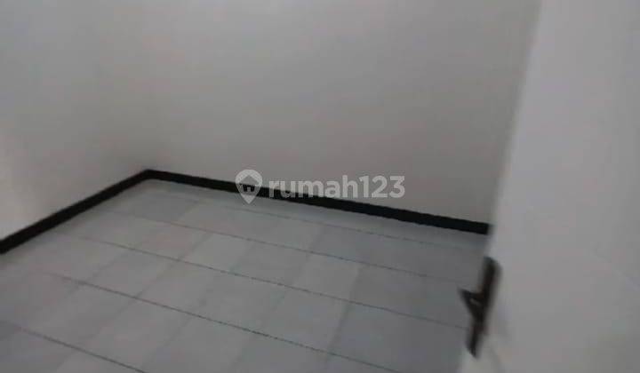 Jual Rumah Bagus Terawat Siap Huni di Taman Kopo Indah Iii Harga Nego 2