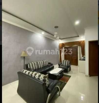 For sale rumah besar dan bagus di Nata Endah Sadang harga nego