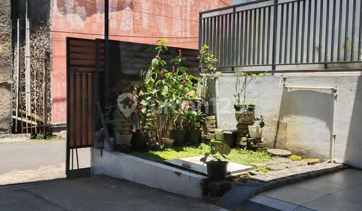 Ready-to-occupy flood-free house for sale in Kopo Permai, negotiable price. Ready-to-occupy flood-free house for sale in Kopo Permai, negotiable price.