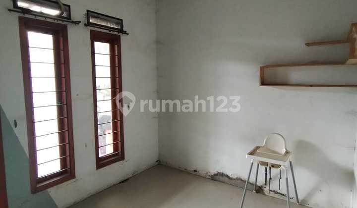 Jual Cepat Rumah Siap Huni di Taman Holis Indah 1 Jual Cepat Rumah Siap Huni di Taman Holis Indah 1