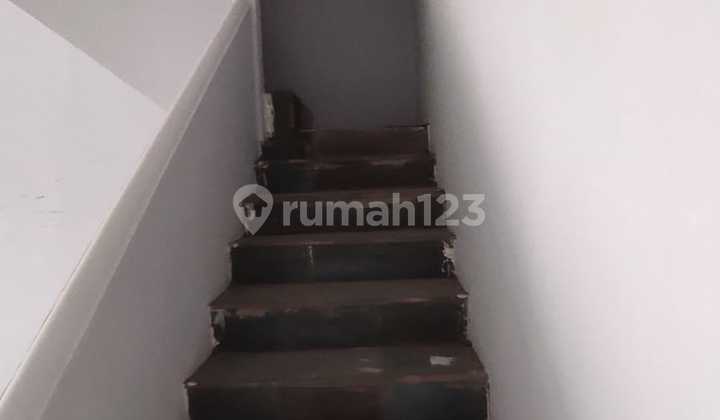 For rent: Ready-to-occupy shop house, suitable for business in Cicukang - Margaasih, negotiable price. 2