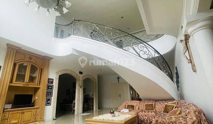 Dijual Rumah Mewah Permata Milenium Lippo Karawaci 1