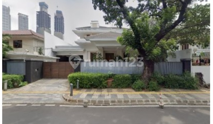 Di Jual Rumah di Menteng,Yusug Adiwinata,B'new,3 Lantai