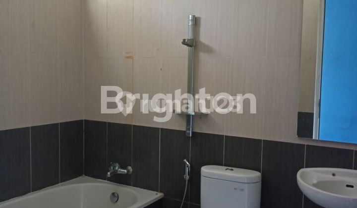 HUNIAN RESIK DI KOMPLEK BULOG JATIWARNA 2