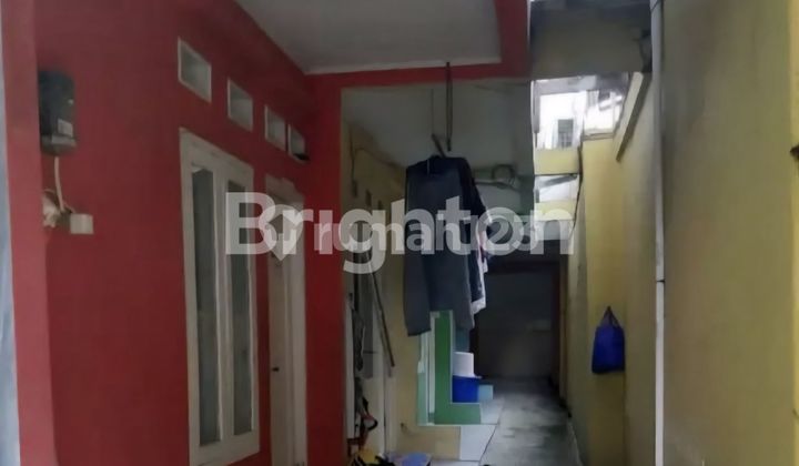 KONTRAKAN LARIS DI CIRACAS