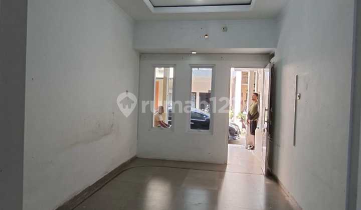Rumah Ckuster 2 Lt 5Menit ke LRT Ciracas 2