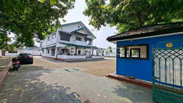 Ready-to-Use Ex-Islamic Boarding School Building