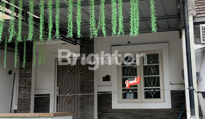 One-Story House in Kota Wisata One-Story House in Kota Wisata