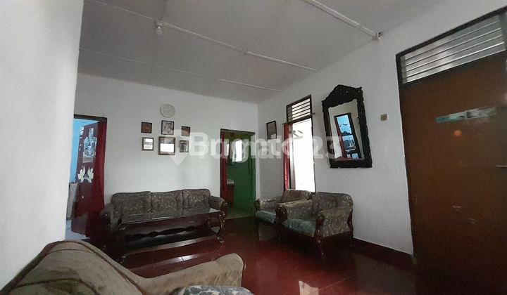 Rumah Lama di Kawasan Pondok Indah 2