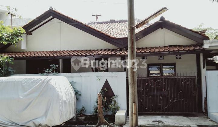 Rumah Lama di Kawasan Pondok Indah