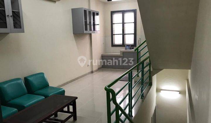 Rumah Semi Furnish Hadap Utara di Angke Jakarta Utara 1