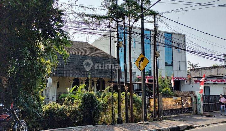 Jual Cepat! Bu !! Rumah Di Pejaten 2 Lantai, Asri, Depan Mall Pejaten, Pinggir Jalan, Cocok Untuk Buka Hotel Atau Usaha 2