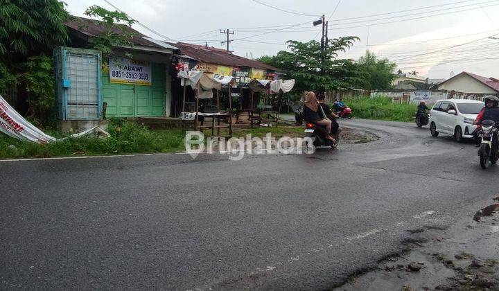 Rumah Hook Strategis di Pinggir Jalan Sangat Cocok Untuk Bangun Usaha 2