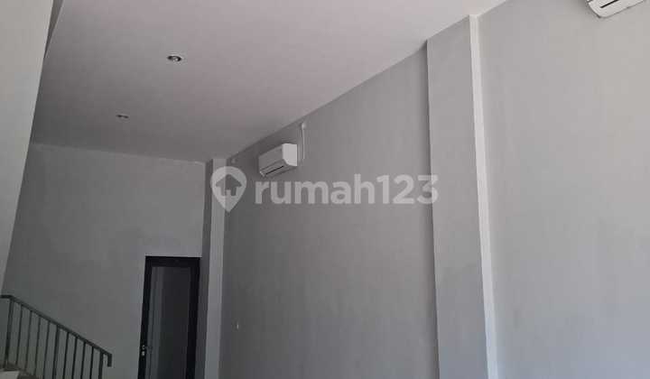 Disewakan Ruko Citra 8 Jakarta Barat Disewakan Ruko Citra 8 Jakarta Barat