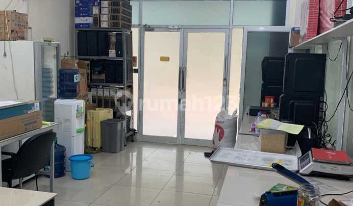 Dijual Ruko Hoek Taman Surya V Jakarta Barat