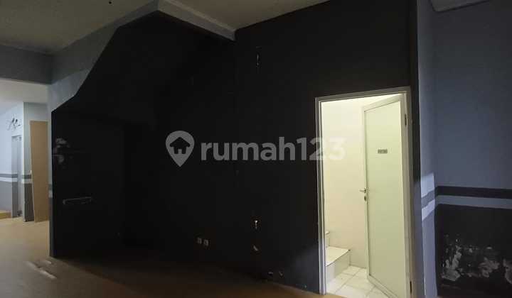 Disewakan Ruko Taman Palem Lestari Disewakan Ruko Taman Palem Lestari