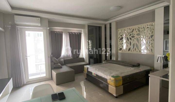 TERMURAH Apartemen Puncak Dharmahusada Furnish Mewah by Design Interior Lantai Rendah 2