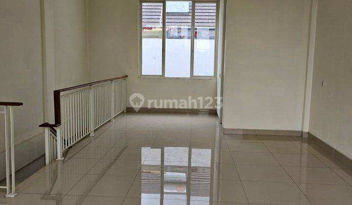 Disewakan Ruko Bizhome Pakuwon City Surabaya 2
