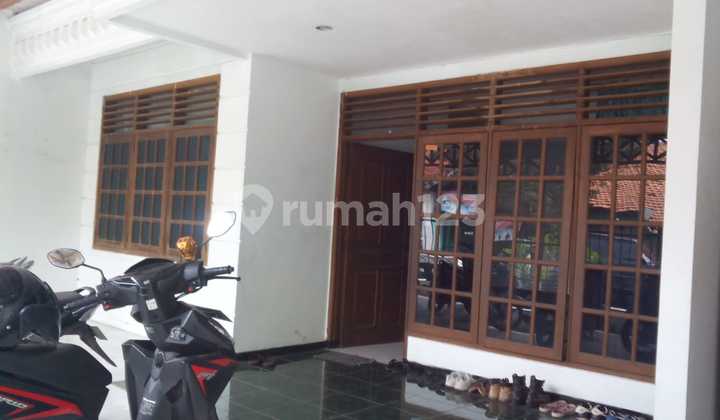 Rumah 2 lantai siap huni Harga Tanah di Perum. Medokan Asri Rungkut dekat UPN 2