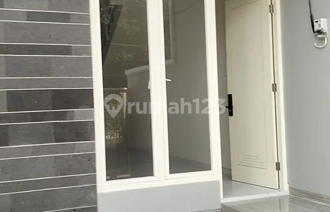 Rumah baru Gress 2 lantai Minimalis Modern di Nginden Intan Timur row jalan lebar 2