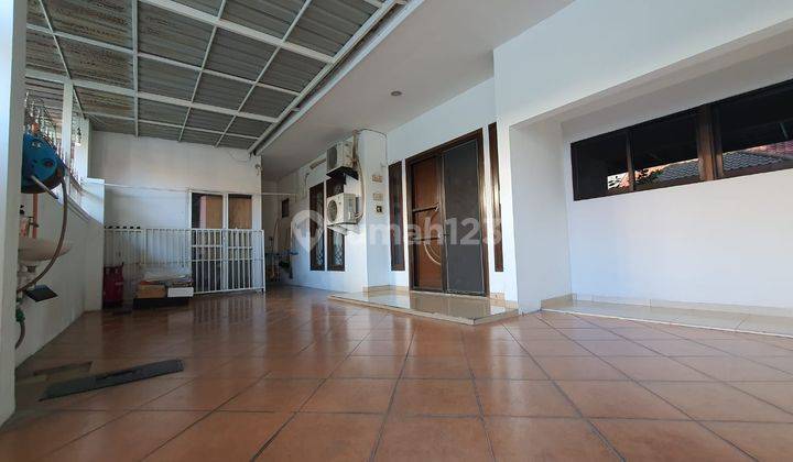 Rumah Full Furnish 1,5 Lantai di Perum Klampis Semolo Timur 2