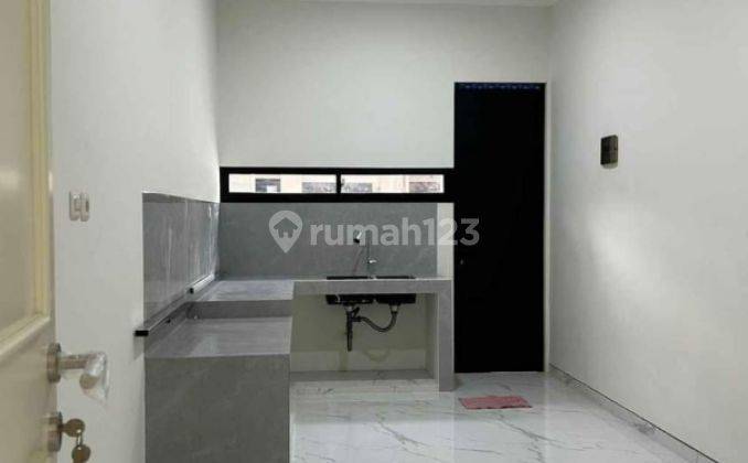 Rumah 2 Lantai Baru Elegan di Lingkungan Ekslusive Jemursari Regency Pusat Kota 2