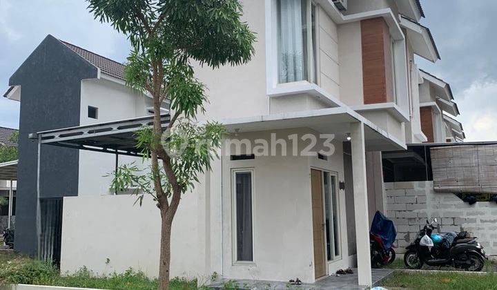 Rumah Minimalis Grand Alexandria Buduran Sidoarjo 2Lantai Jarang Pakai Terawat Harga BU