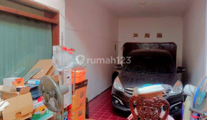 Bawah Harga Pasar Rumah di Manyar Surabaya 2