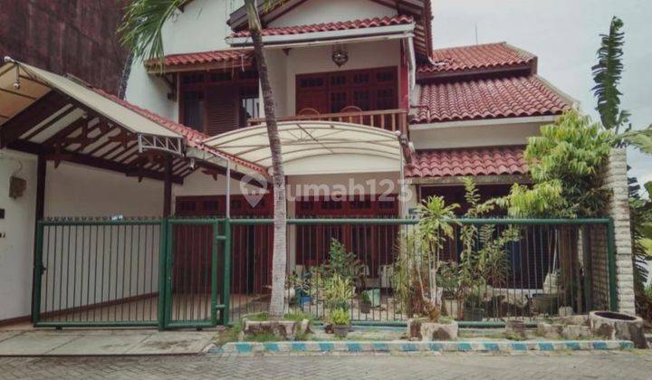 Rumah Furnish Full Jati di Semolowaru Surabaya Timur 1