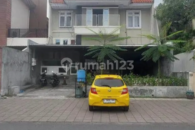 Tempat usaha 3 lantai ex Caffee dan Office di Lokasi Strategis Gayungsari Surabaya Selatan