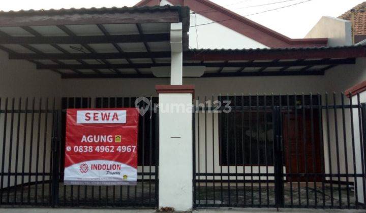 Disewakan Rumah Barata Jaya Surabaya 8x20 Baru Renov 1.5 Lantai Siap Huni 2