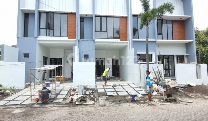 Rumah Baru di area Jemursari Dekat Universitas Ubaya Harga Termurah 1