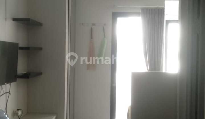 Apartemen full furnish Amega Crown Residence Lt 8 Selangkah Bandara Juanda dan Rungkut 1