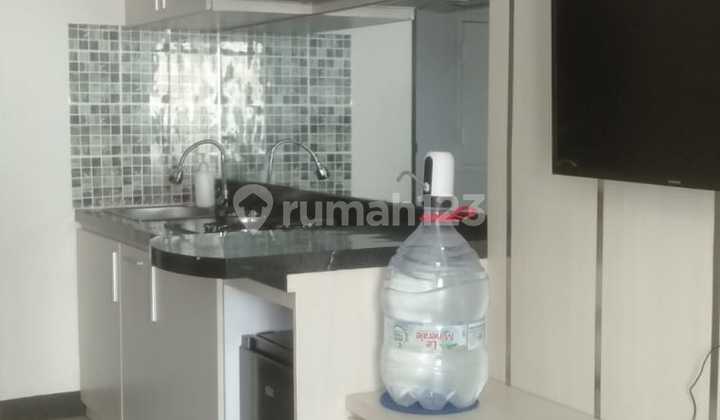 Apartemen full furnish Amega Crown Residence Lt 8 Selangkah Bandara Juanda dan Rungkut 2