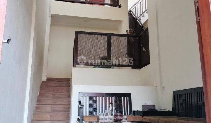 Rumah King Safira Residence Sidoarjo Pusat Kota 3 Lantai Full Bangunan Bagus Terawat 1