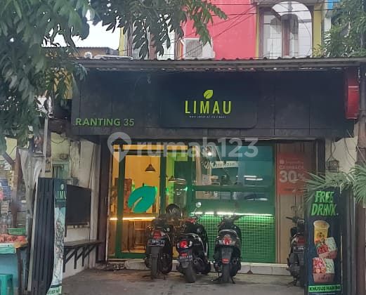 Ruko Bratang Gede Siap Pakai Cocok untuk usaha makan dan minum 1