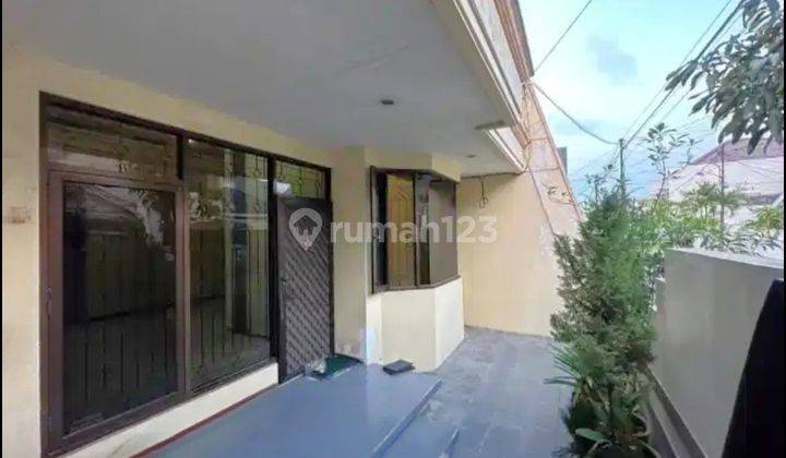Disewakan Rumah Second di dekat Merr Surabaya 1