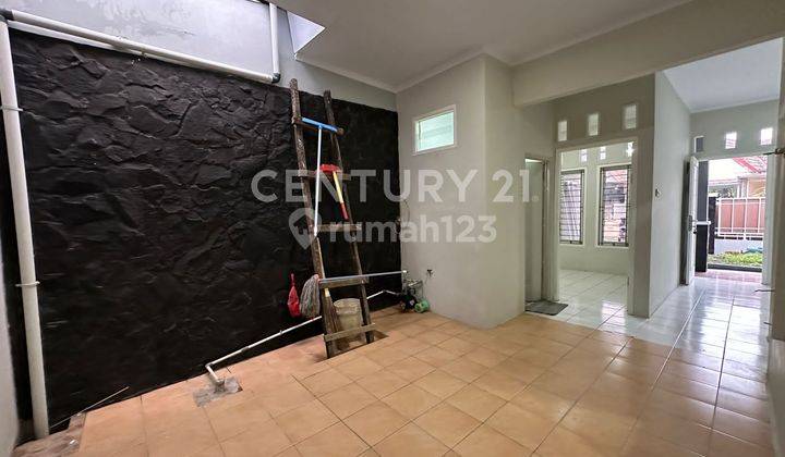 Rumah, Di Gading Serpong. Lokasi Strategis. Siap Huni  2